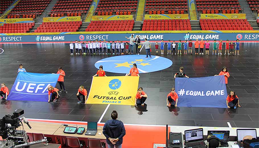 Sistema de pantalla LED perimetral para deportes del estadio de Zaragoza